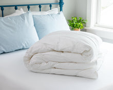 Load image into Gallery viewer, "Tapping Out" Snoozer® Sleep Alternative Down Duvet